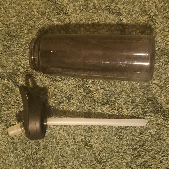 CamelBak - Picture 3 of 3